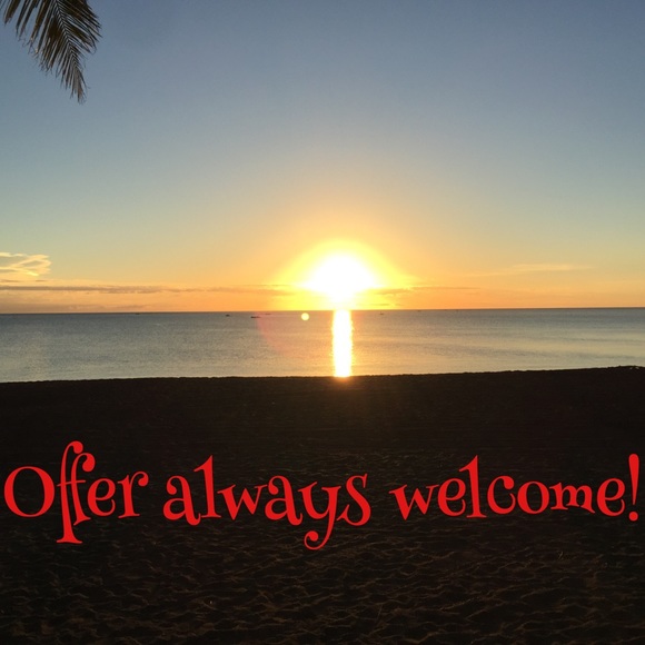 Brand New Alfani Boxers & 2 pairs of socks - Picture 5 of 5